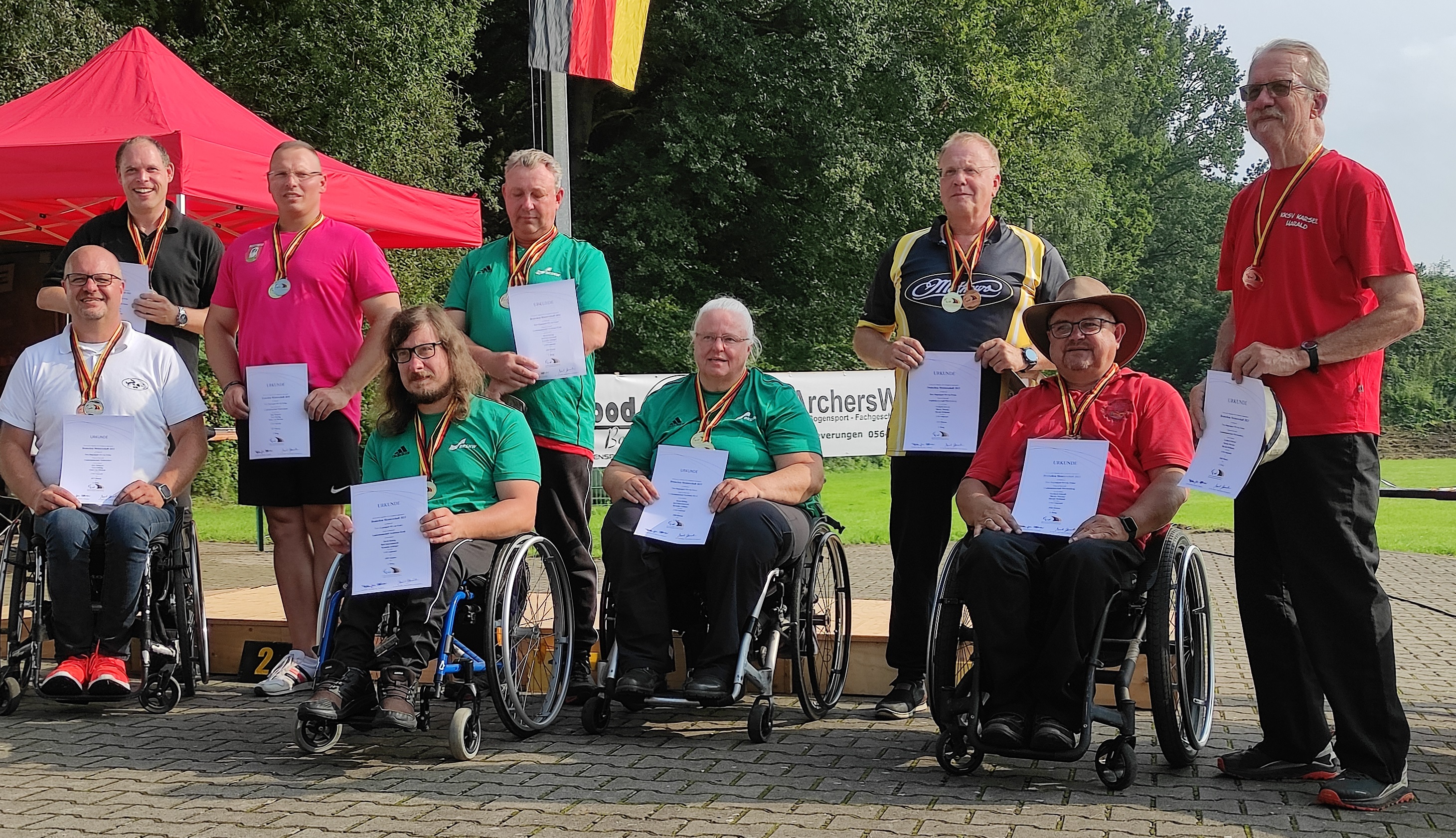 Mannschaft David Belting klein