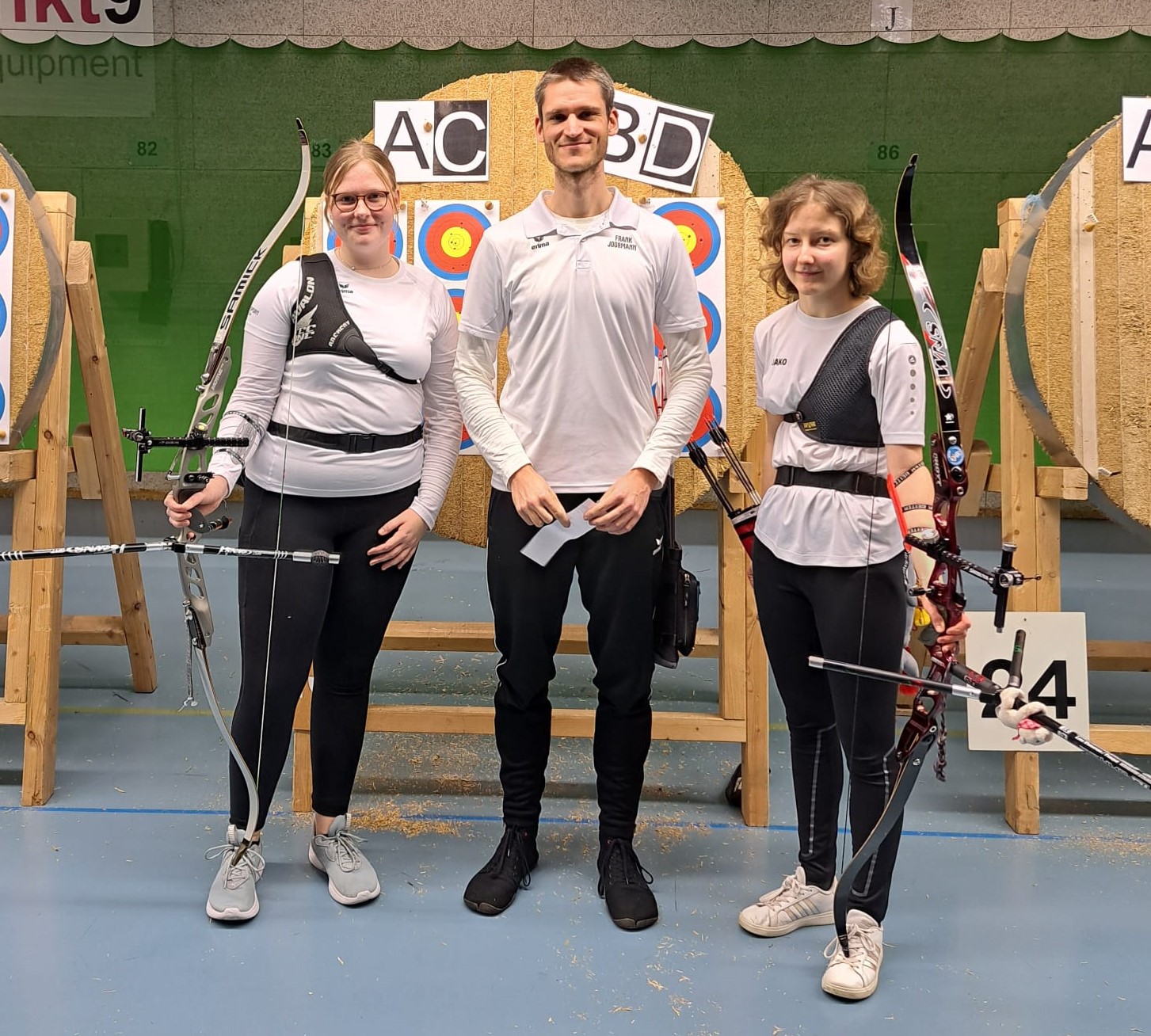Juniorinnen Herren Recurve kl